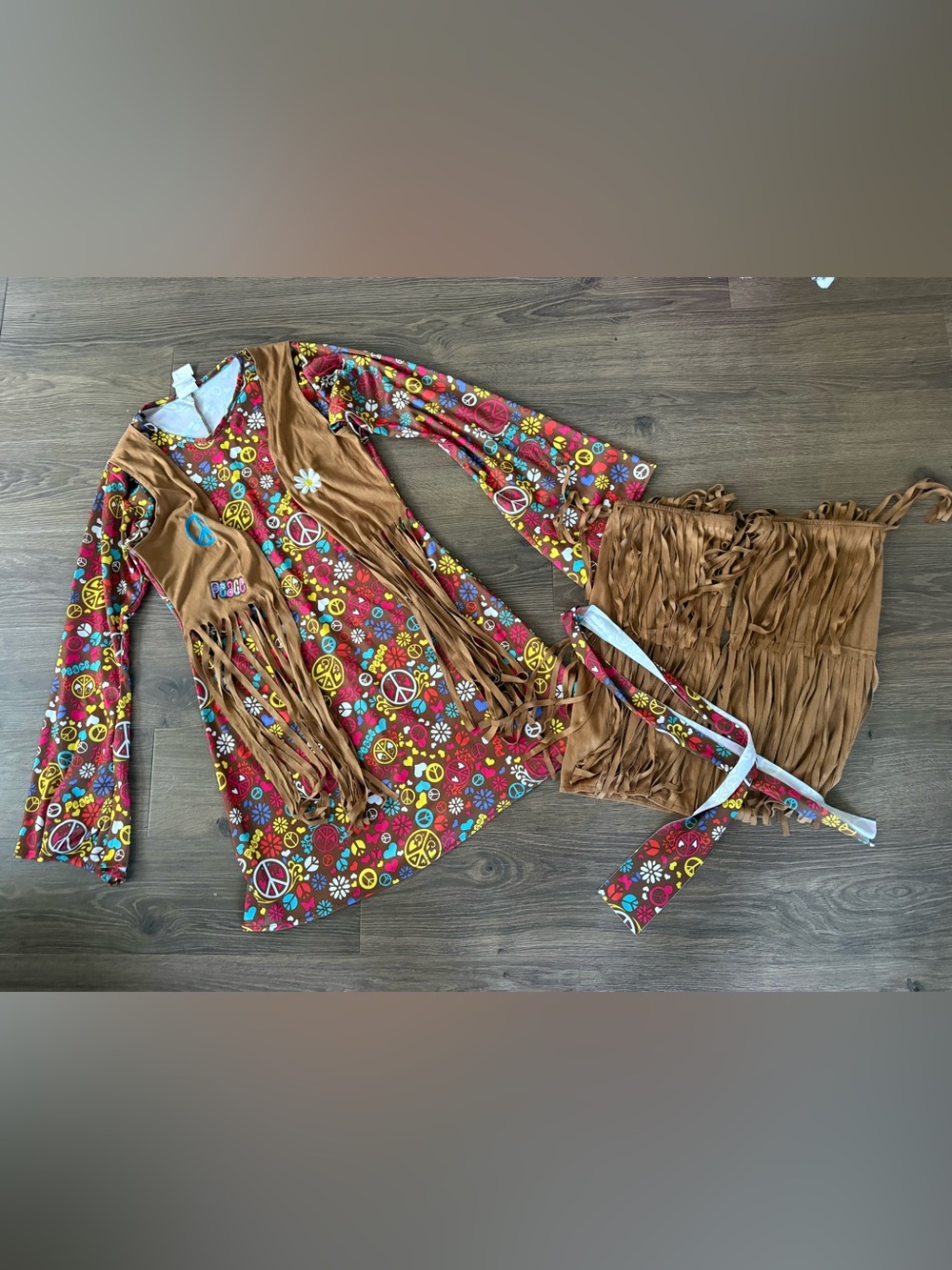 Hippie costume set Retro Floral Peace Sign Fringe dress in Brown Multicolor Med.